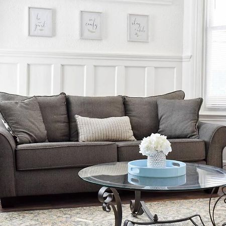 Perfect Pittsburgh Home Close To City & Airport Extérieur photo