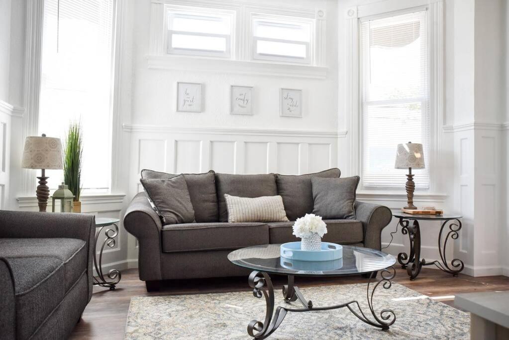 Perfect Pittsburgh Home Close To City & Airport Extérieur photo